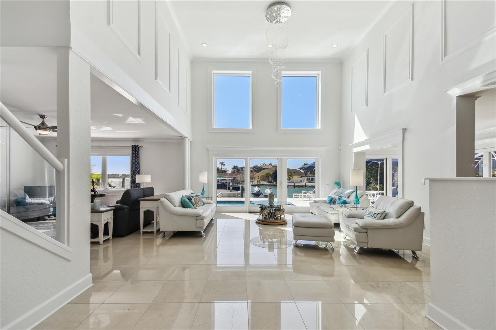 2233 DONATO DR, BELLEAIR BEACH, FL, 33786