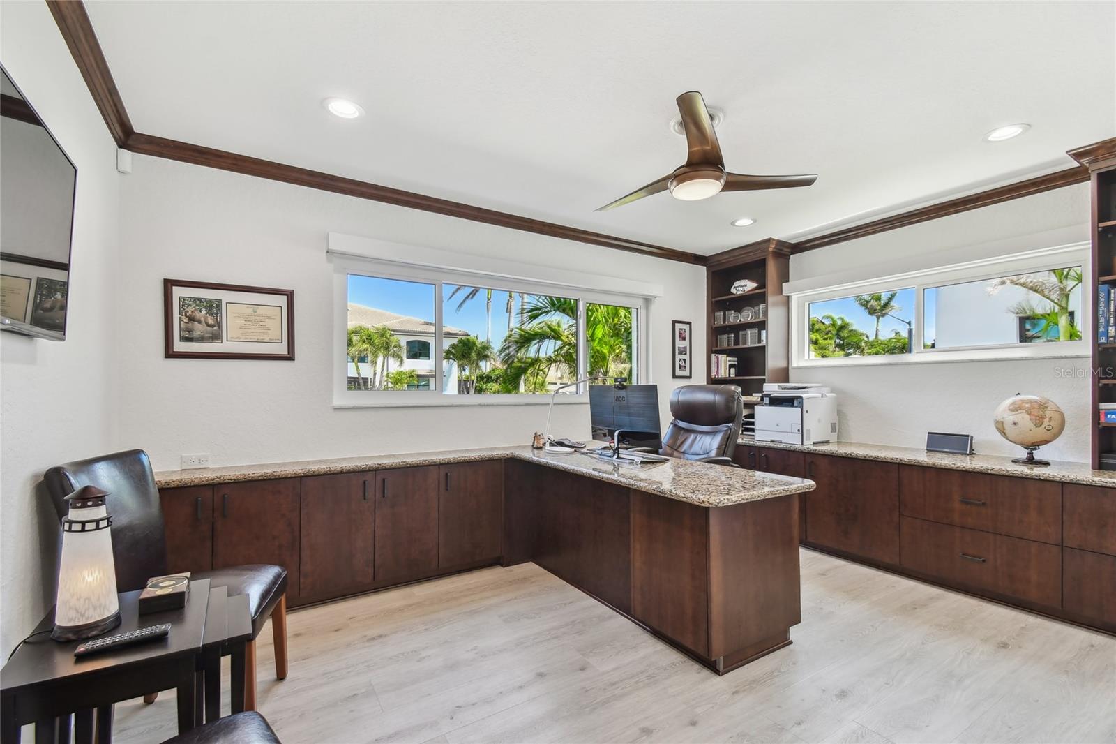 2233 DONATO DR, BELLEAIR BEACH, FL, 33786