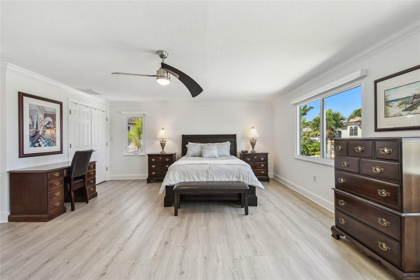 2233 DONATO DR, BELLEAIR BEACH, FL, 33786