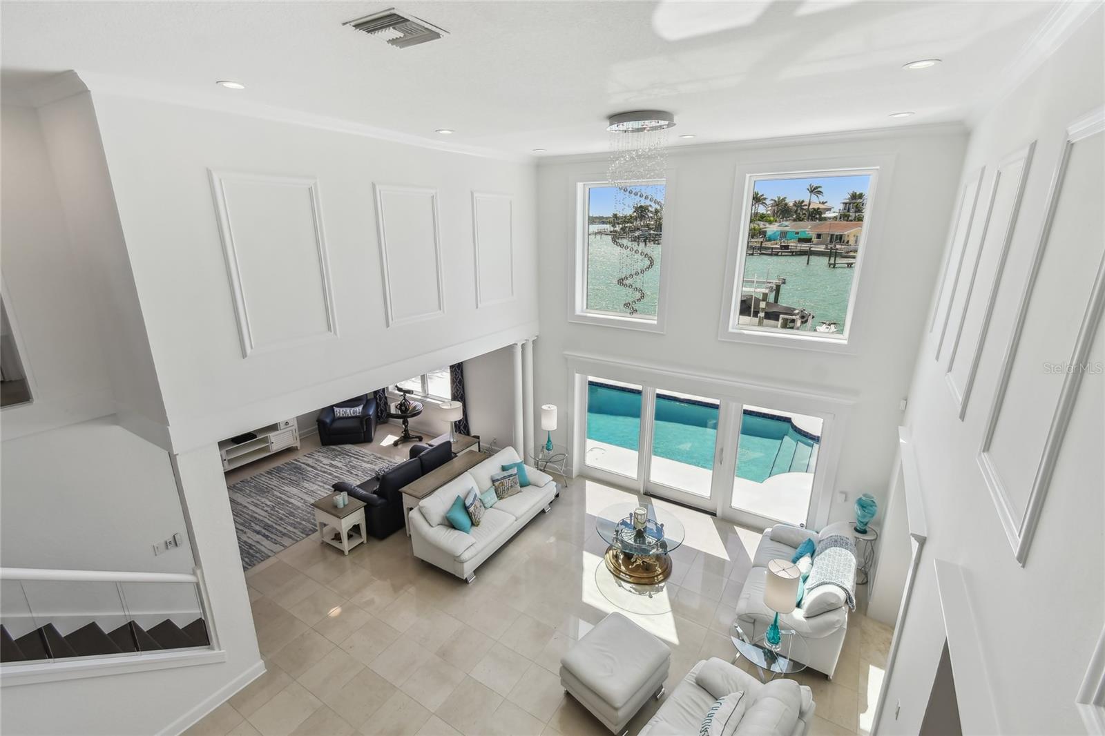 2233 DONATO DR, BELLEAIR BEACH, FL, 33786