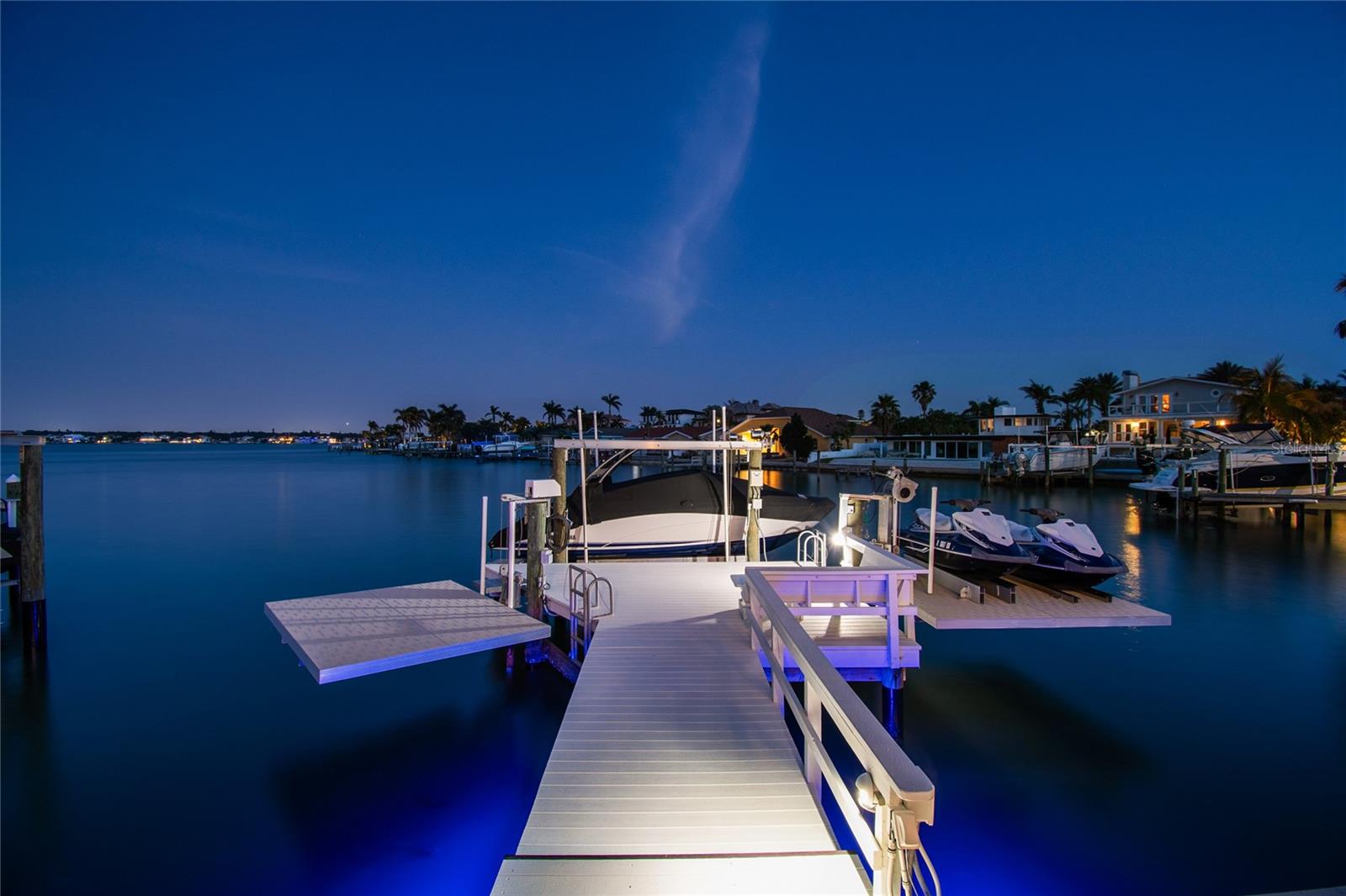 2233 DONATO DR, BELLEAIR BEACH, FL, 33786