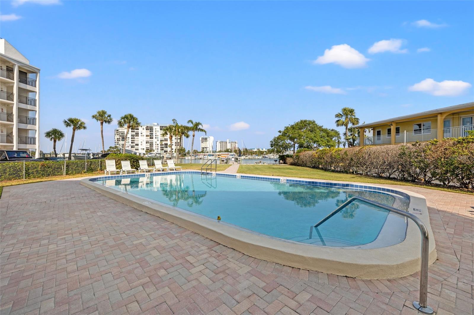 9755 HARRELL AVE #101, TREASURE ISLAND, FL, 33706