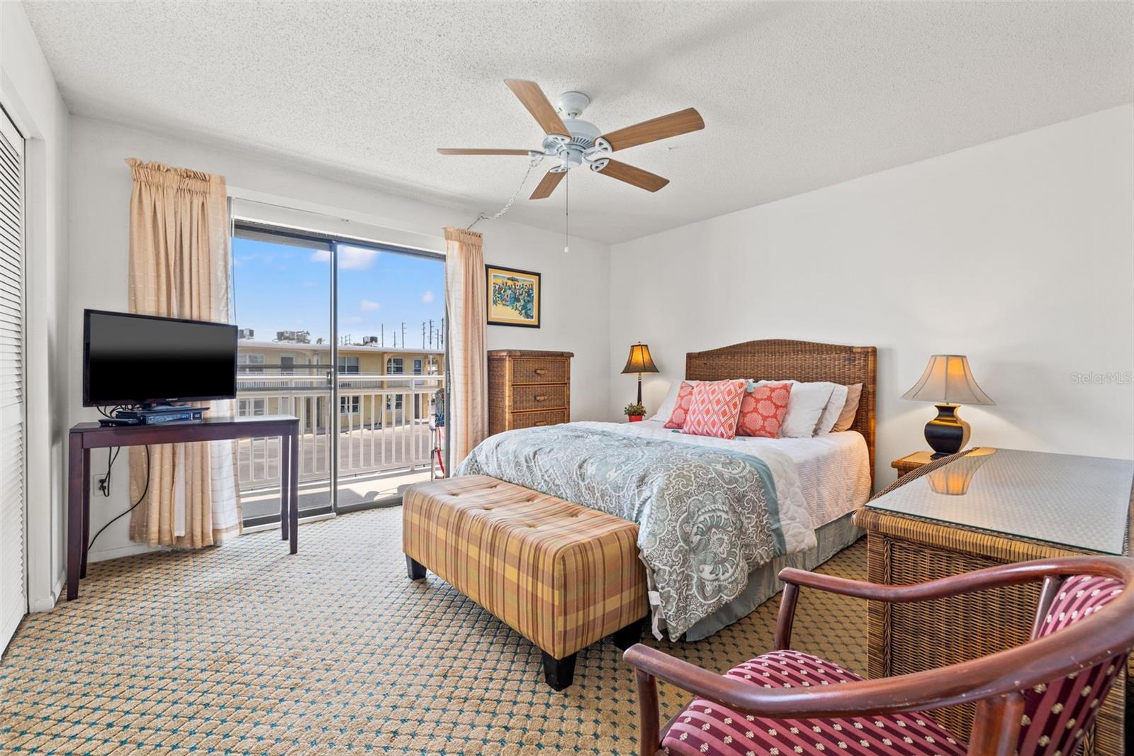 9755 HARRELL AVE #101, TREASURE ISLAND, FL, 33706