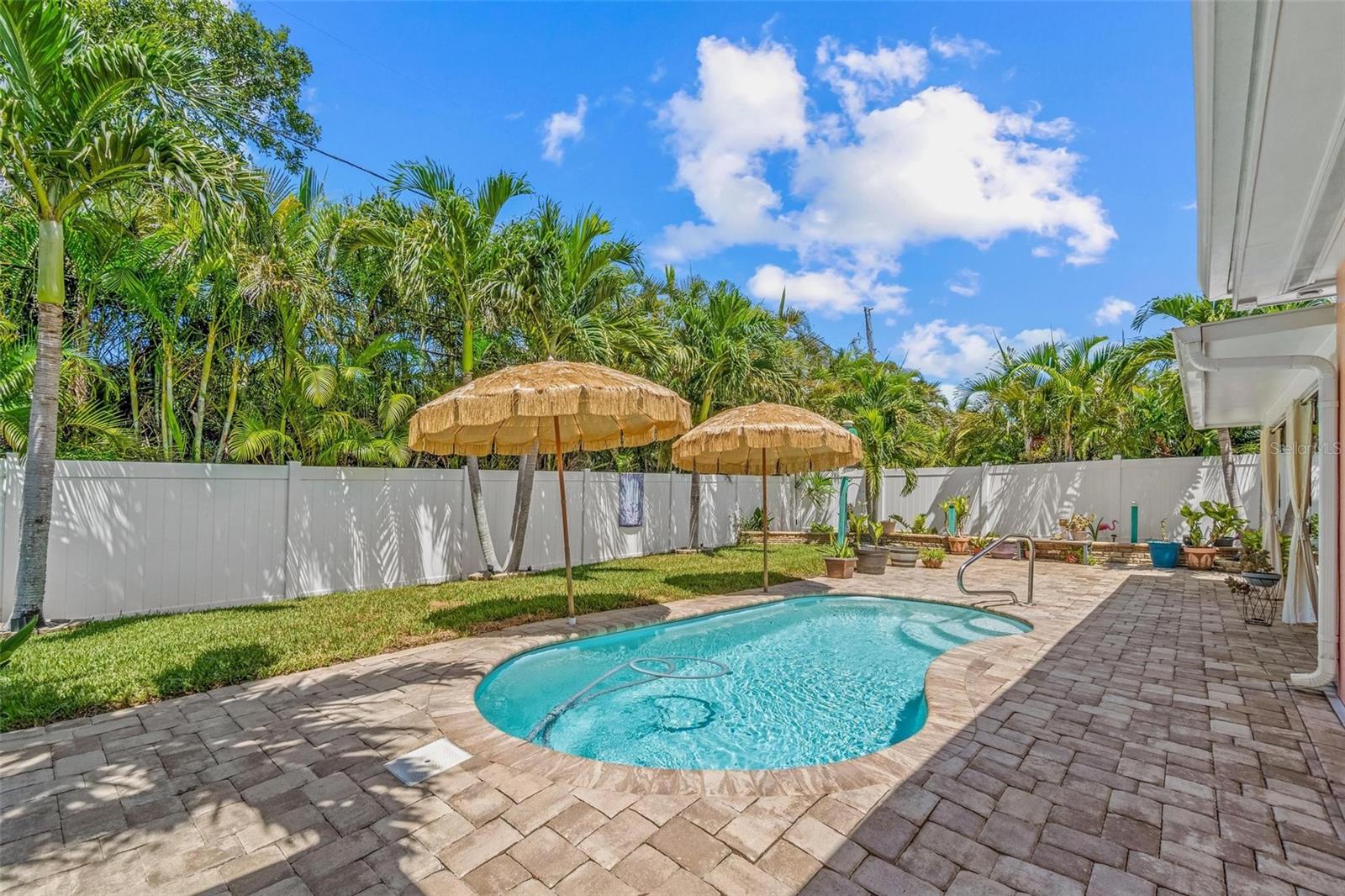 10448 HETRICK CIR W, LARGO, FL, 33774