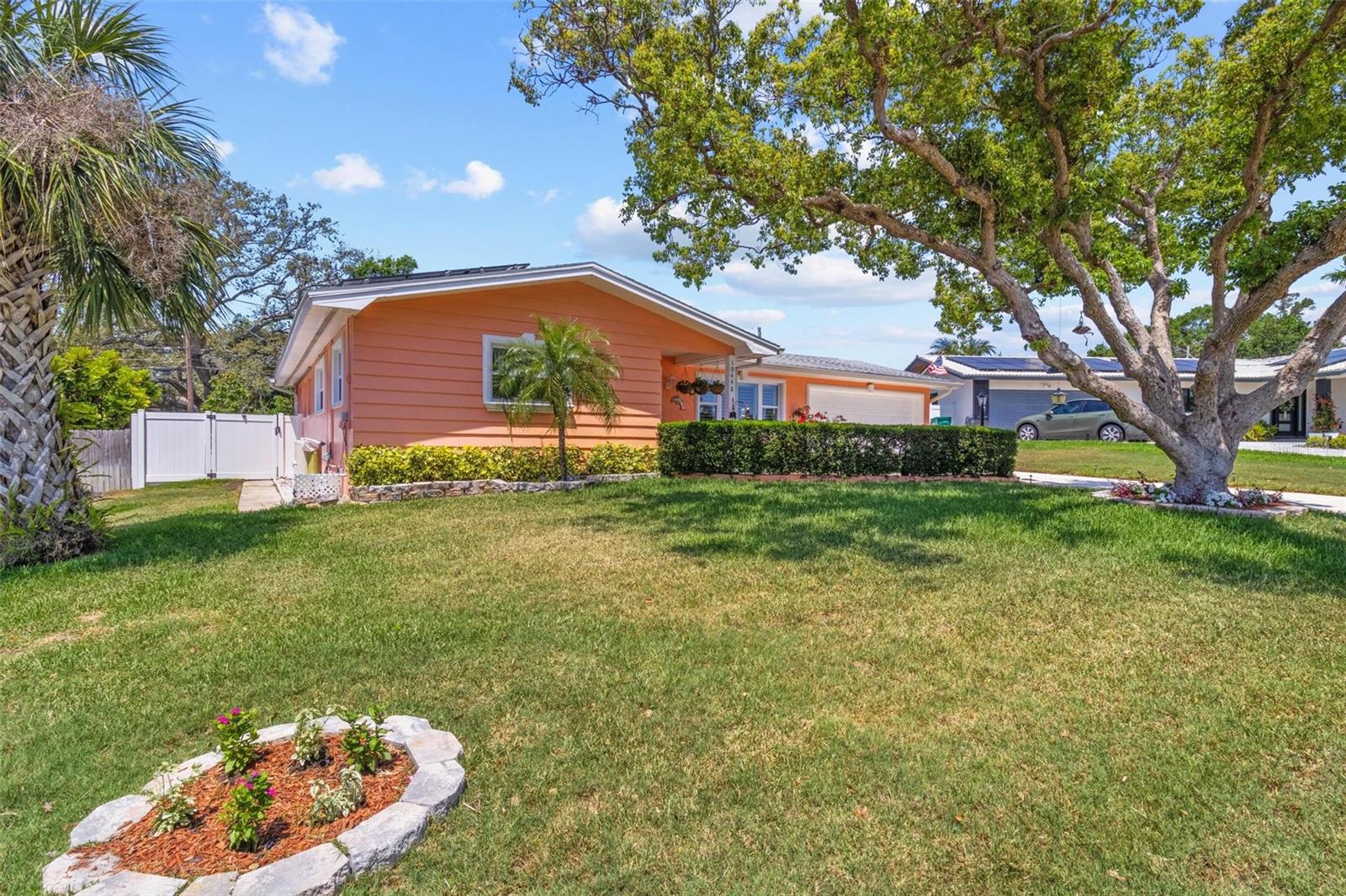 10448 HETRICK CIR W, LARGO, FL, 33774