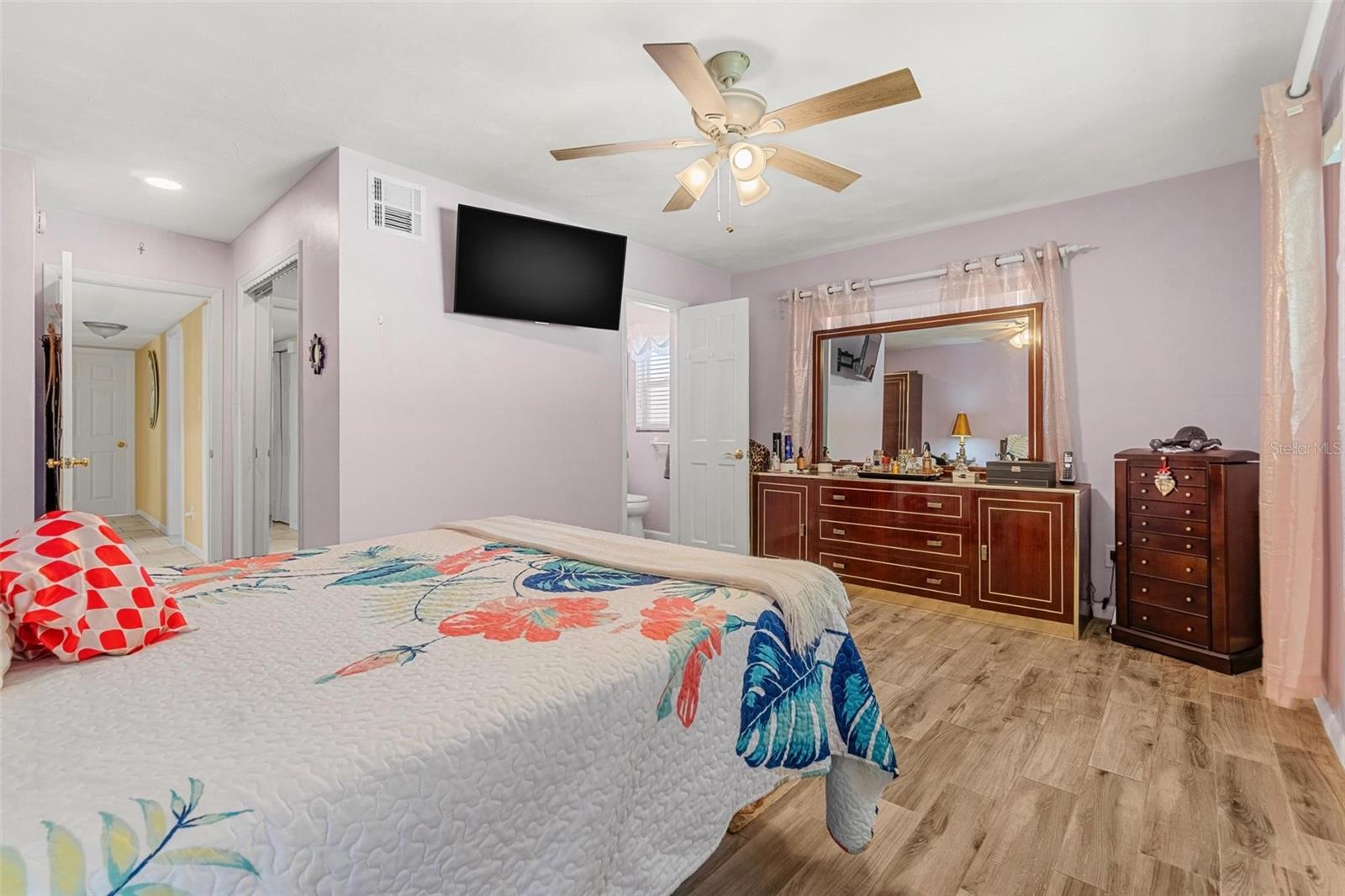 10448 HETRICK CIR W, LARGO, FL, 33774