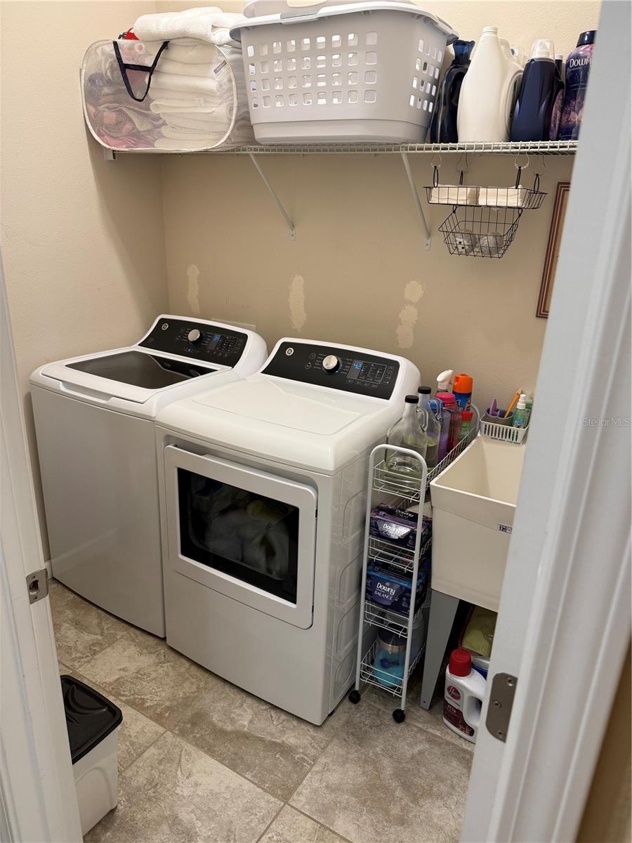 2504 CAVENDER CREEK RD, MINNEOLA, FL, 34715