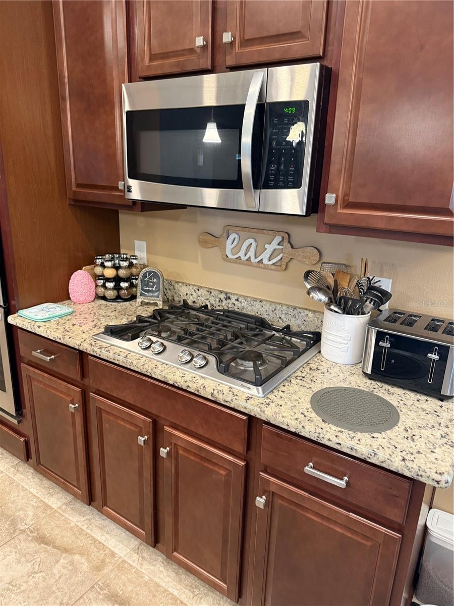 2504 CAVENDER CREEK RD, MINNEOLA, FL, 34715