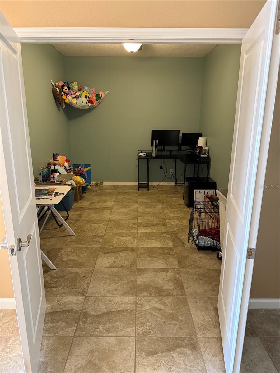 2504 CAVENDER CREEK RD, MINNEOLA, FL, 34715