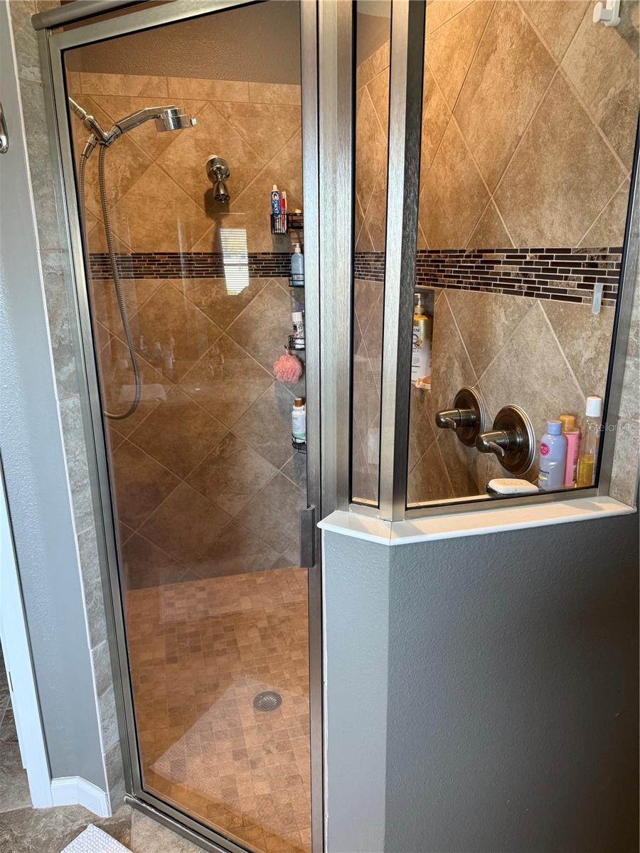 2504 CAVENDER CREEK RD, MINNEOLA, FL, 34715