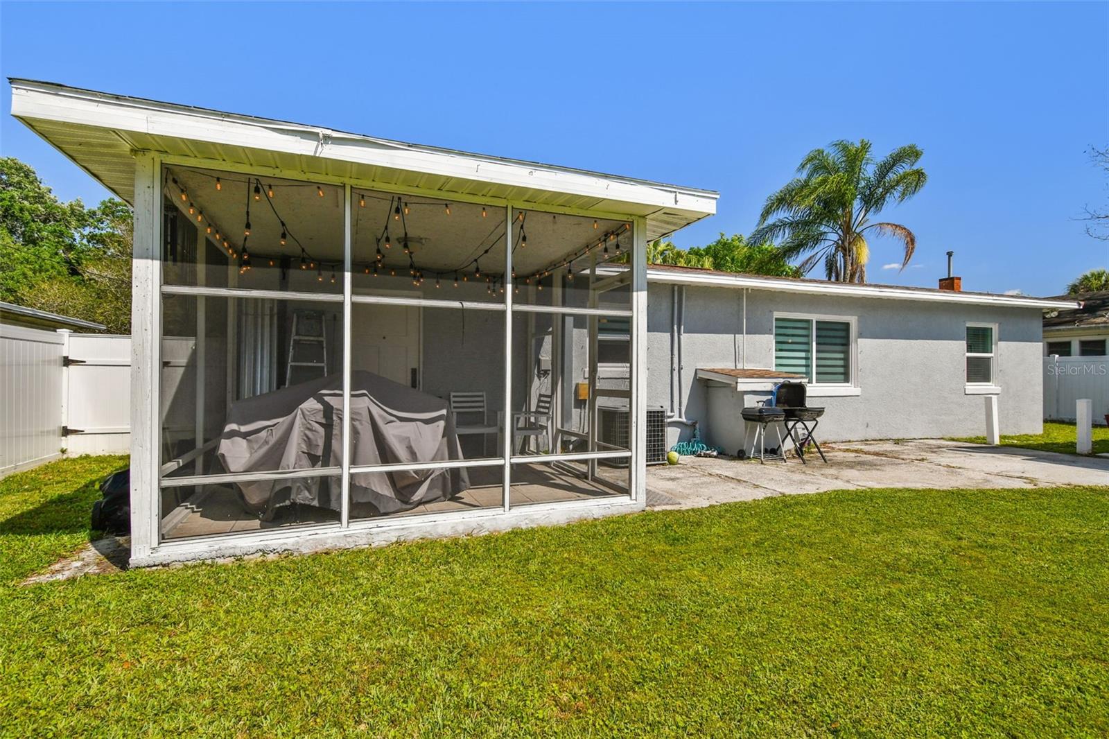 6914 N OLA AVE, TAMPA, FL, 33604