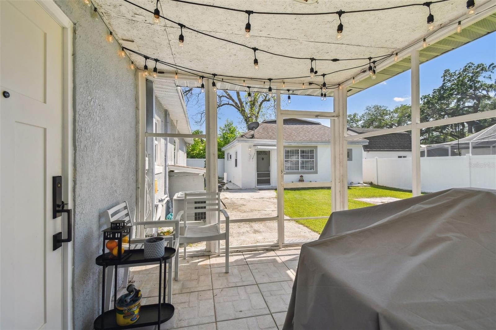 6914 N OLA AVE, TAMPA, FL, 33604