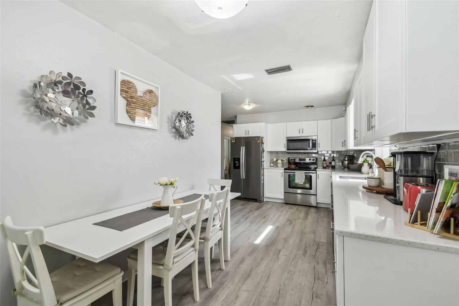 6914 N OLA AVE, TAMPA, FL, 33604