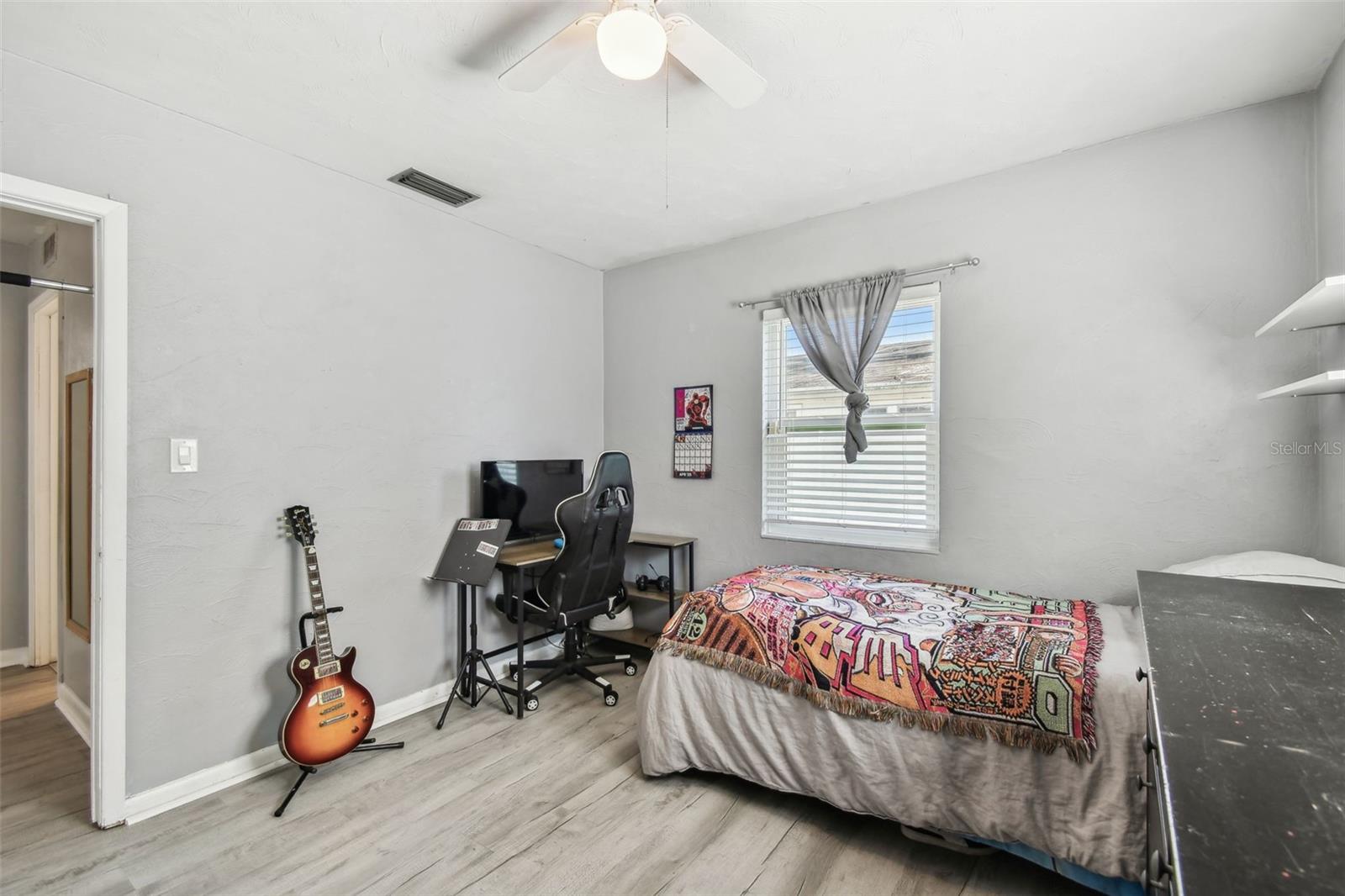 6914 N OLA AVE, TAMPA, FL, 33604