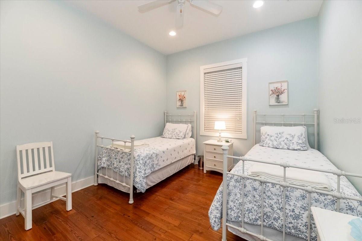 2115 W PIPKIN RD, LAKELAND, FL, 33811