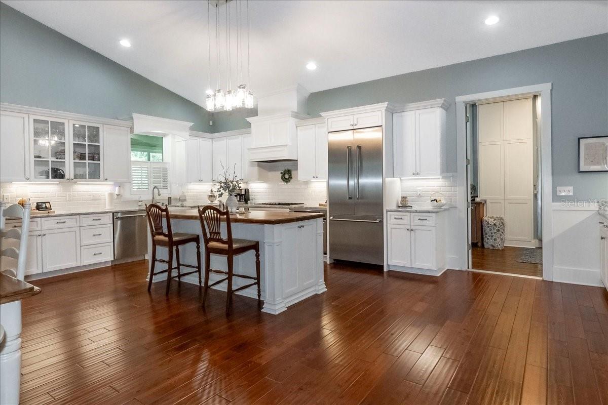 2115 W PIPKIN RD, LAKELAND, FL, 33811