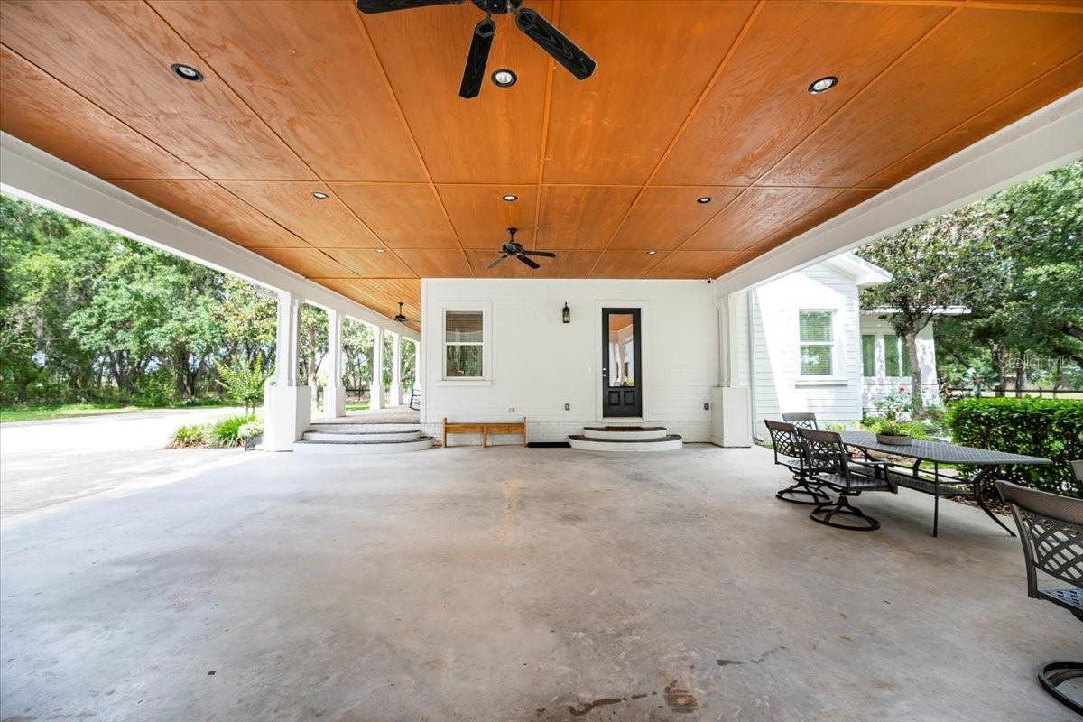 2115 W PIPKIN RD, LAKELAND, FL, 33811