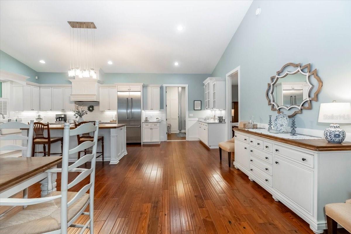2115 W PIPKIN RD, LAKELAND, FL, 33811