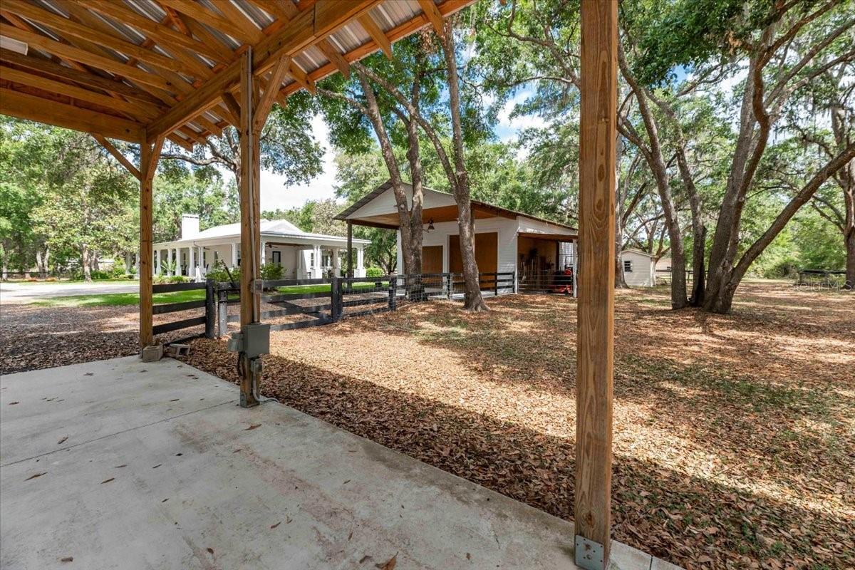 2115 W PIPKIN RD, LAKELAND, FL, 33811