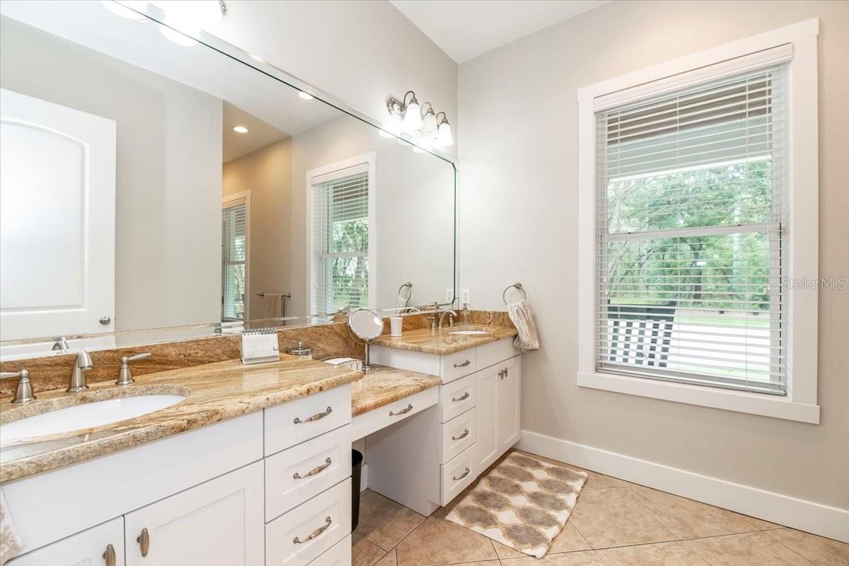 2115 W PIPKIN RD, LAKELAND, FL, 33811
