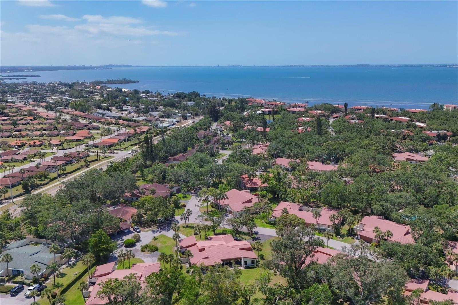 6304 PELICAN DR, BRADENTON, FL, 34210