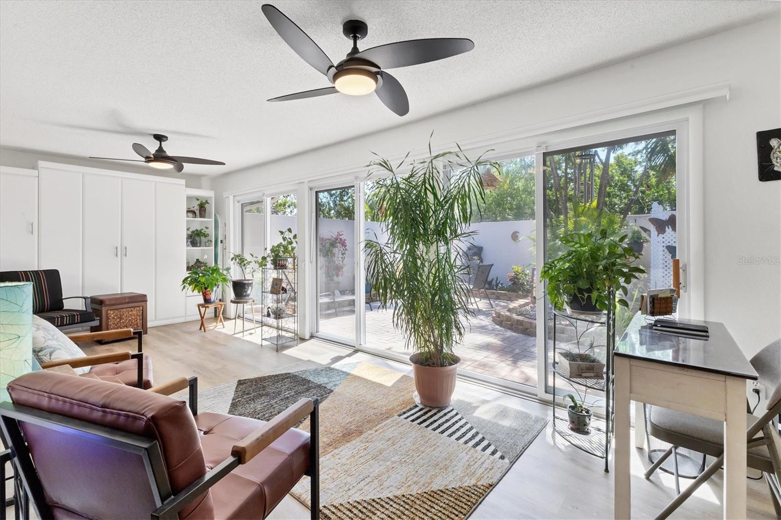 6304 PELICAN DR, BRADENTON, FL, 34210