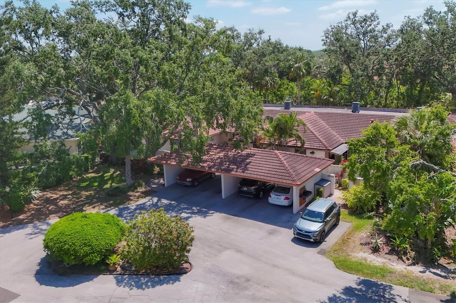 6304 PELICAN DR, BRADENTON, FL, 34210