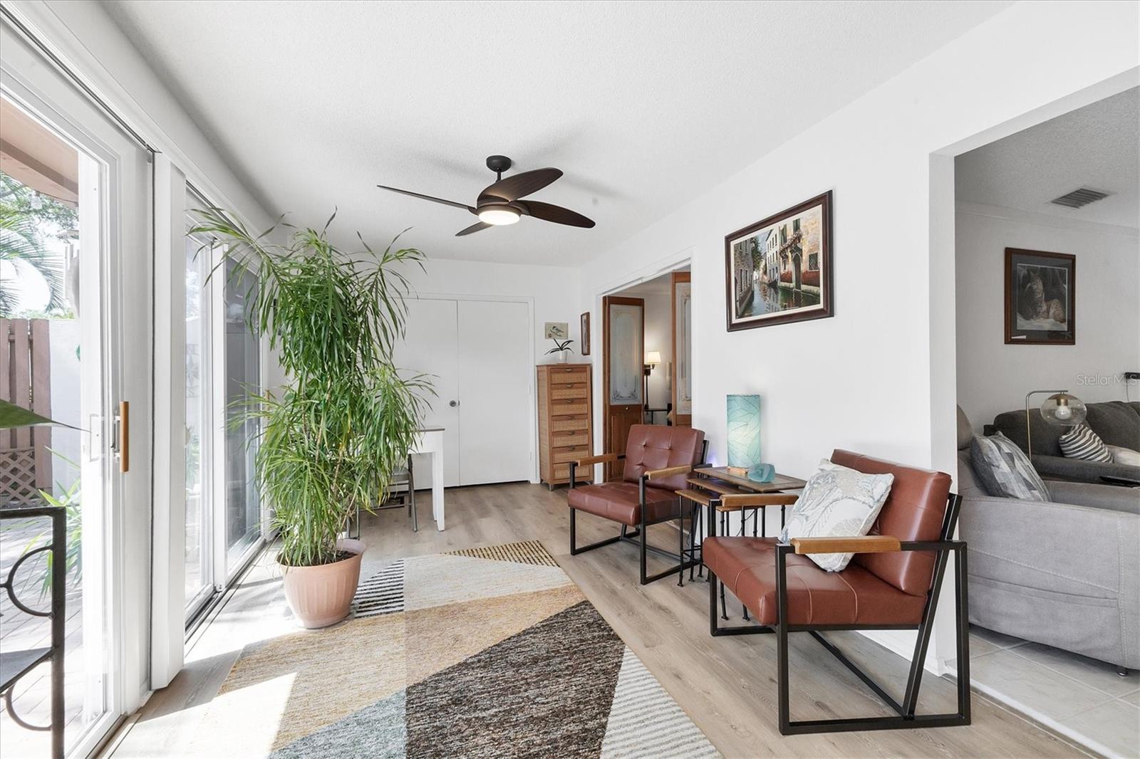 6304 PELICAN DR, BRADENTON, FL, 34210