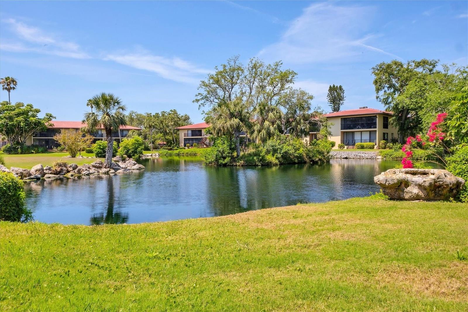 6304 PELICAN DR, BRADENTON, FL, 34210