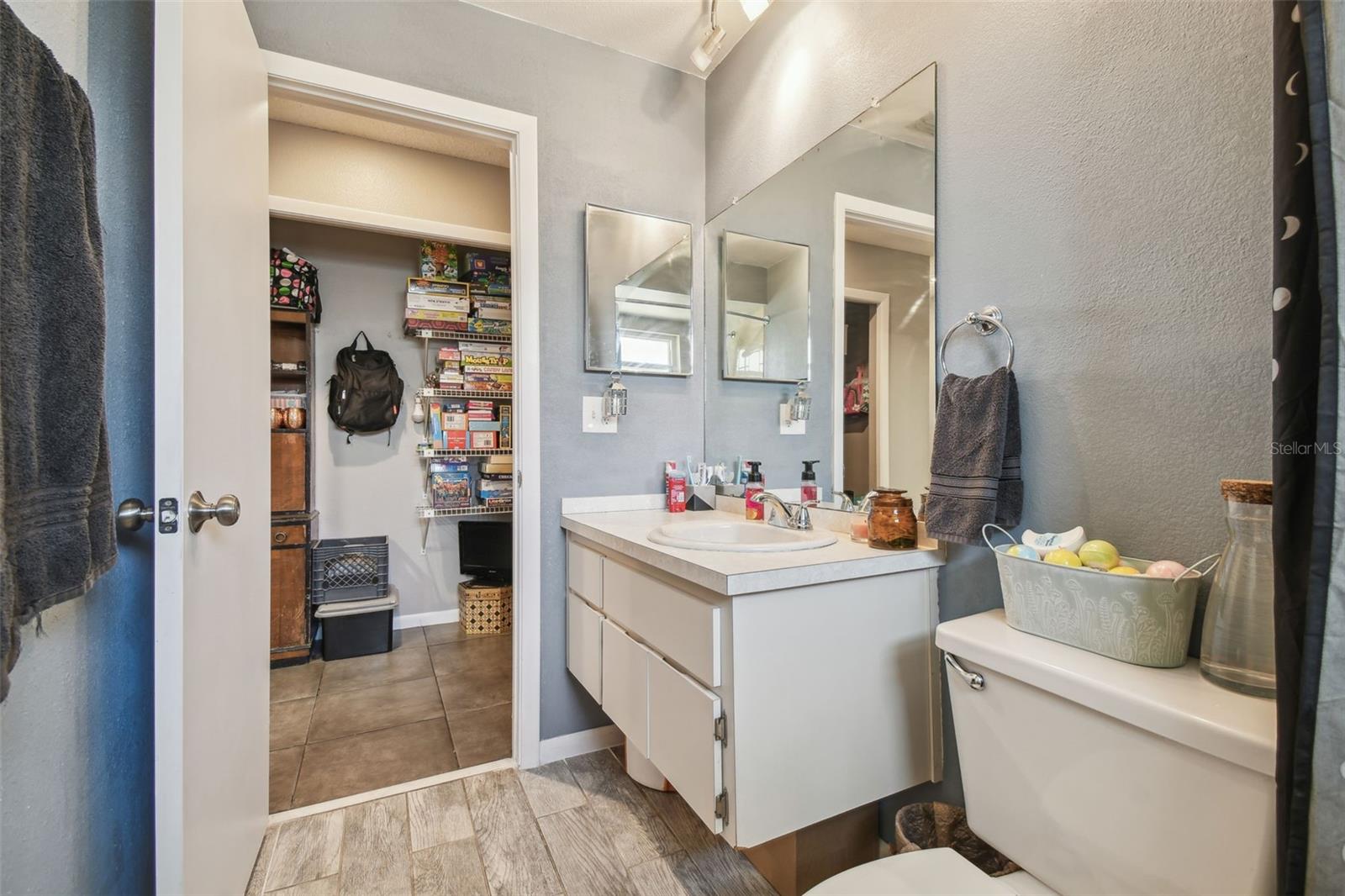 2071 LINWOOD AVE, SPRING HILL, FL, 34608