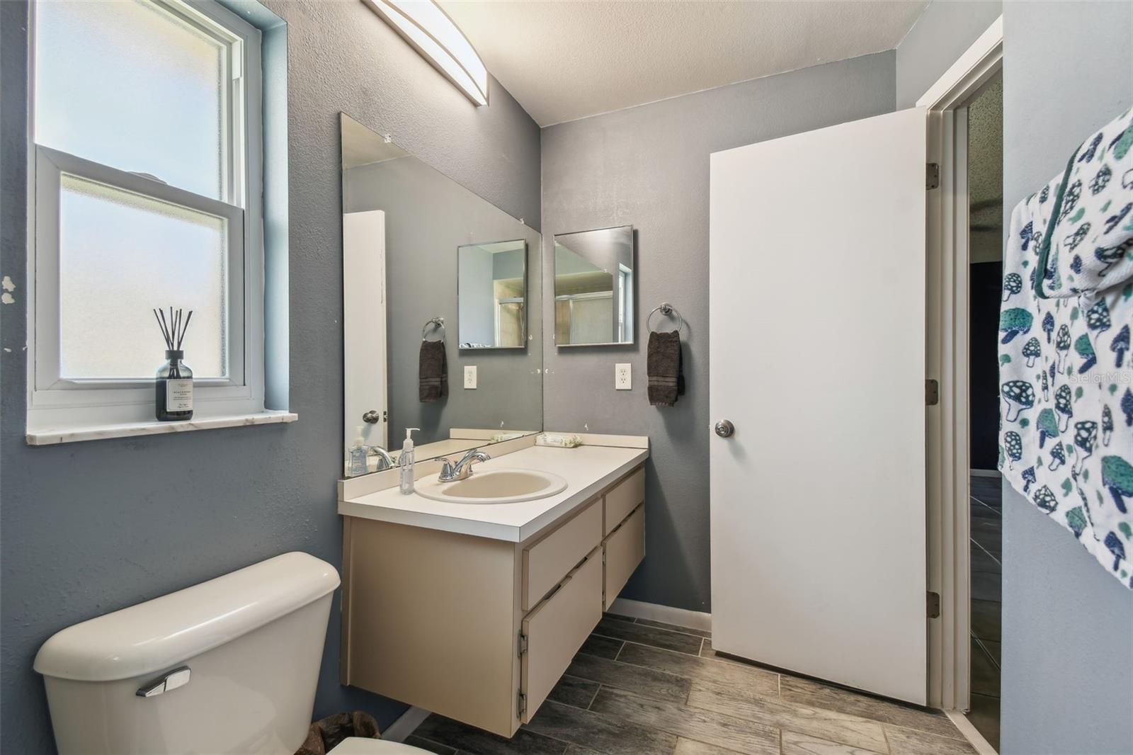 2071 LINWOOD AVE, SPRING HILL, FL, 34608