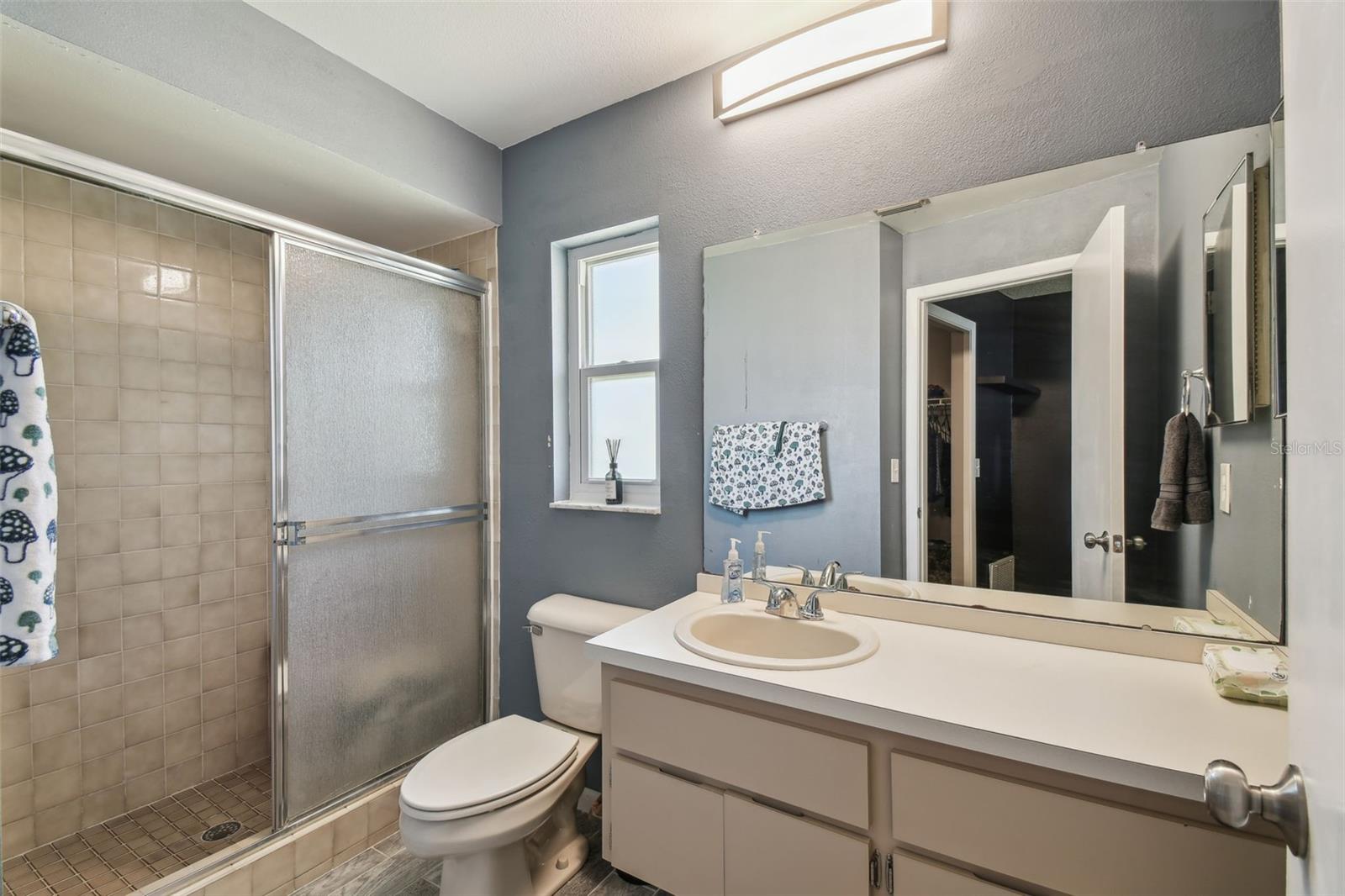 2071 LINWOOD AVE, SPRING HILL, FL, 34608