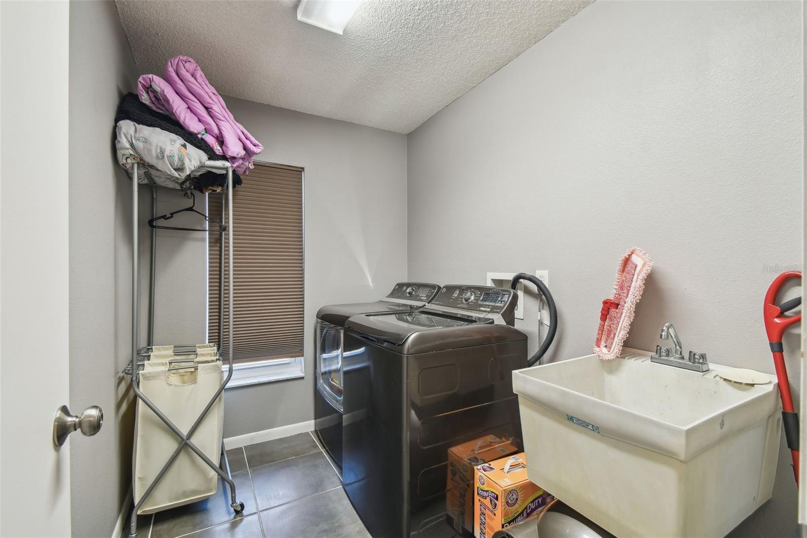 2071 LINWOOD AVE, SPRING HILL, FL, 34608