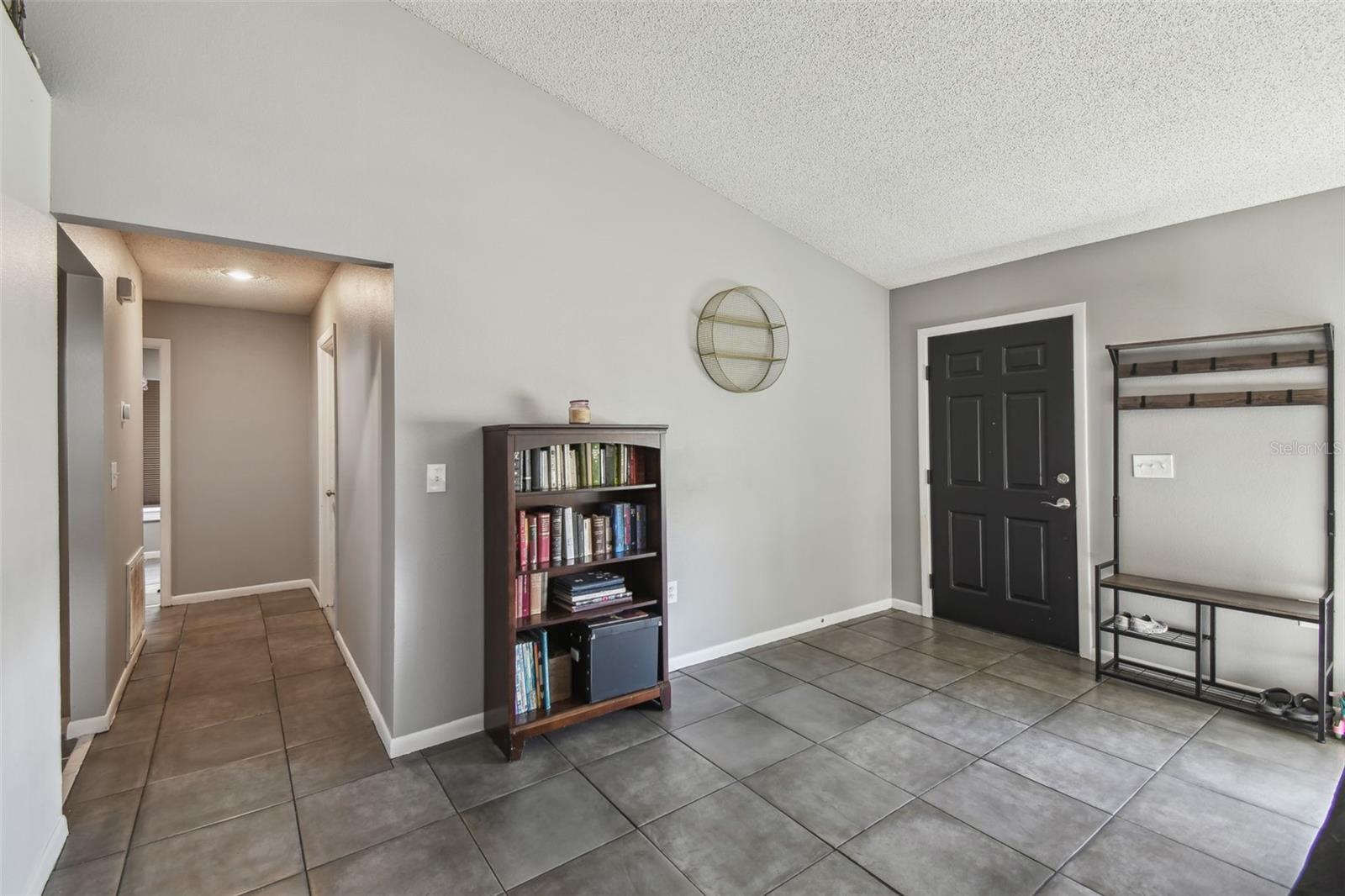 2071 LINWOOD AVE, SPRING HILL, FL, 34608