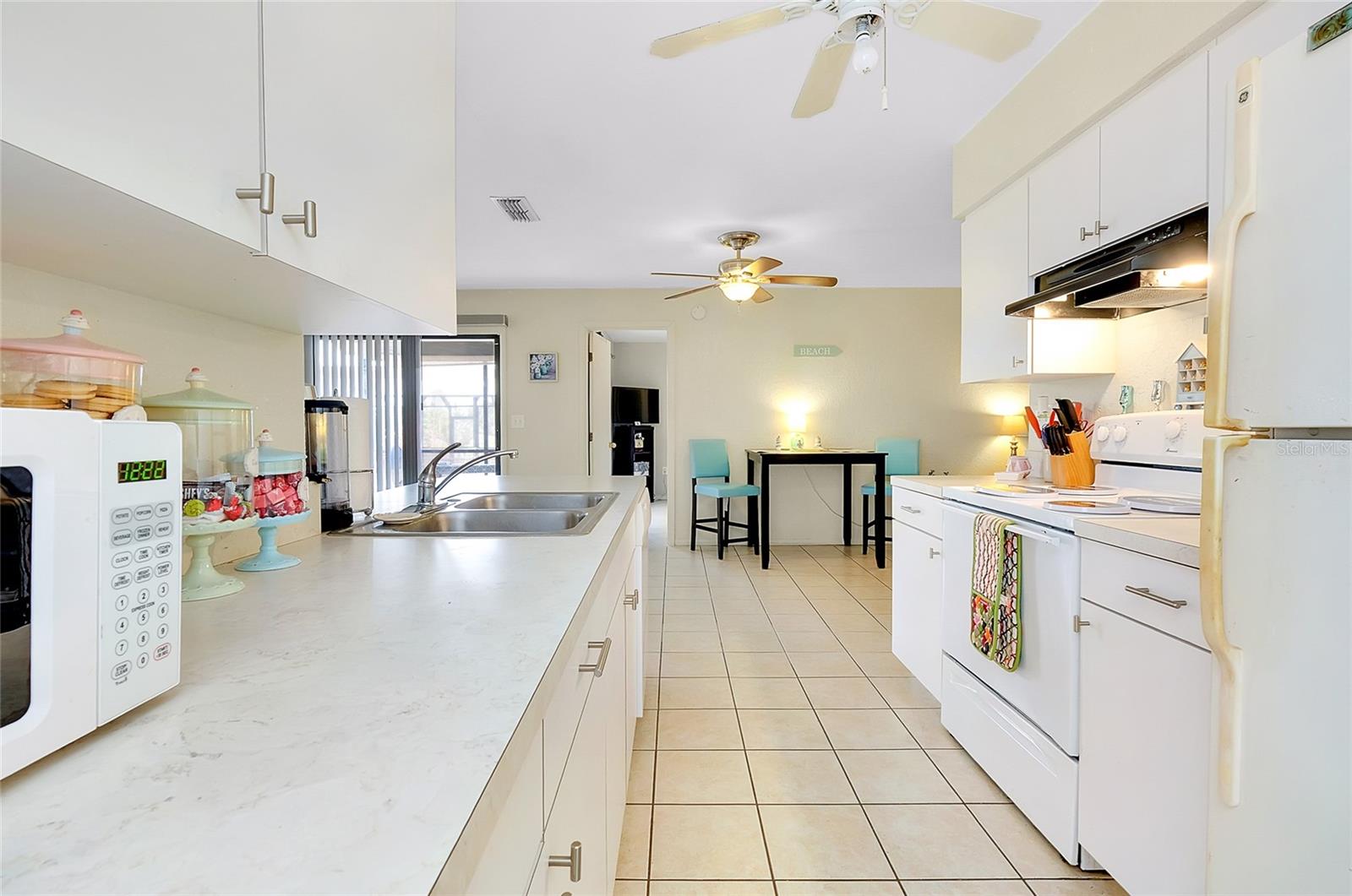 144 ROTONDA CIR, ROTONDA WEST, FL, 33947