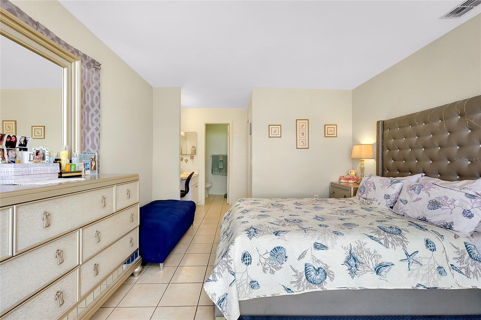 144 ROTONDA CIR, ROTONDA WEST, FL, 33947