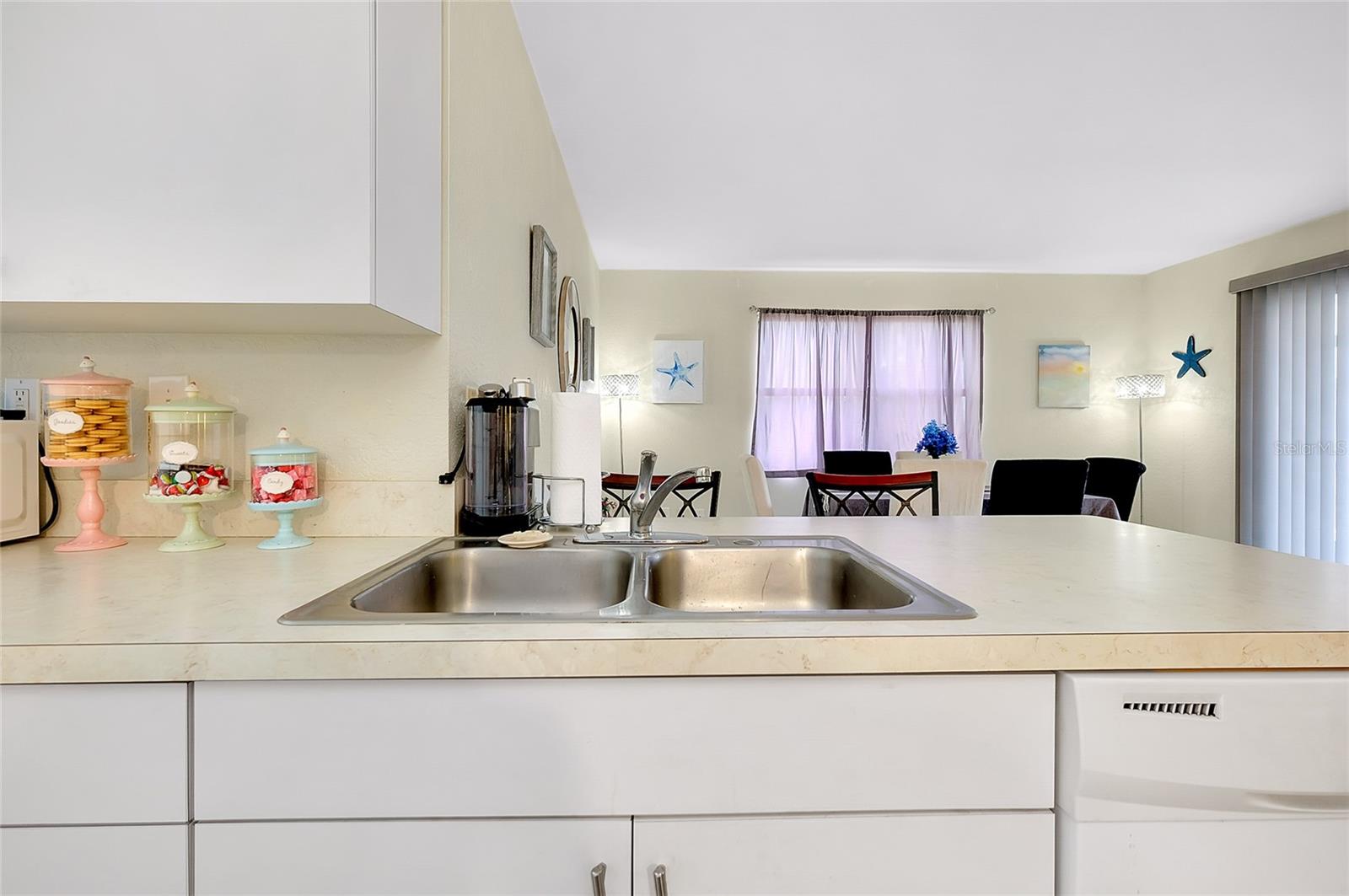 144 ROTONDA CIR, ROTONDA WEST, FL, 33947