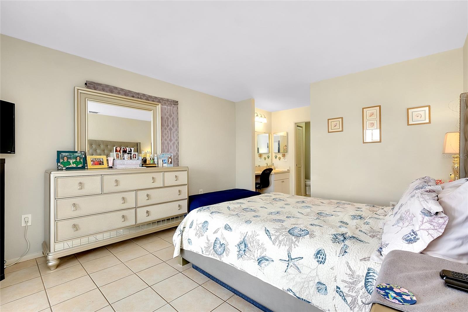 144 ROTONDA CIR, ROTONDA WEST, FL, 33947