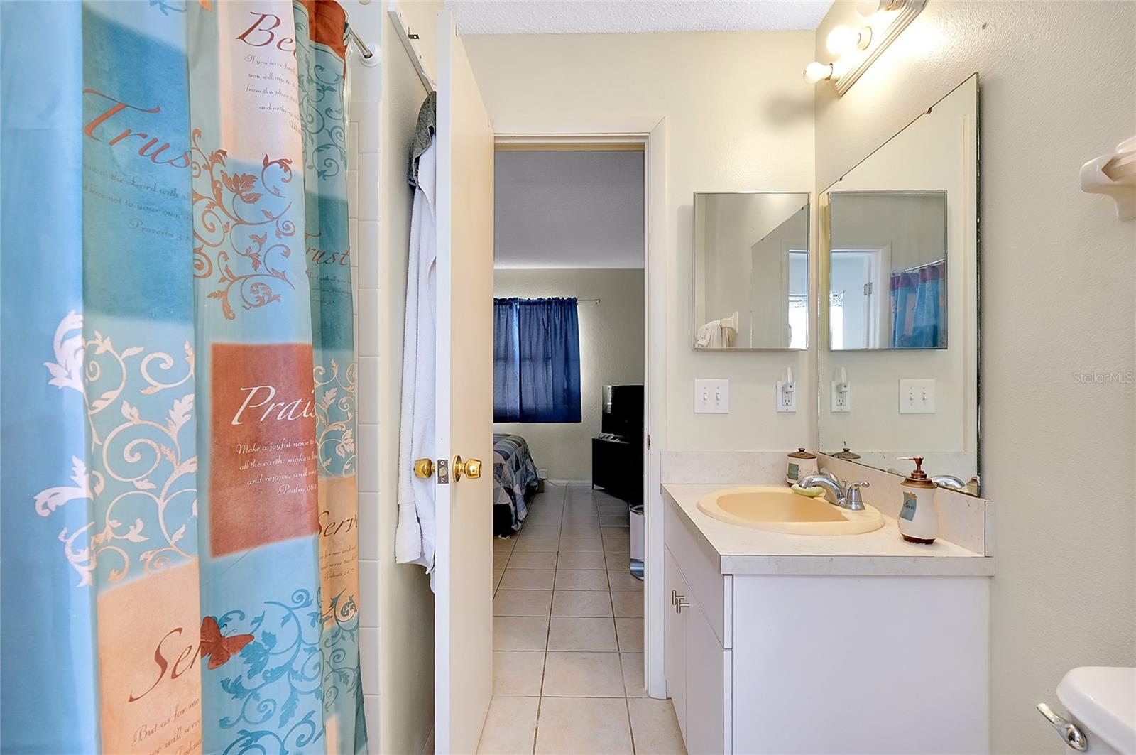 144 ROTONDA CIR, ROTONDA WEST, FL, 33947