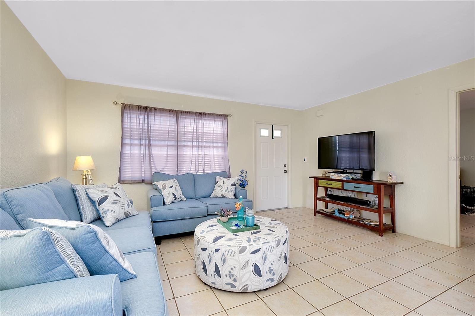 144 ROTONDA CIR, ROTONDA WEST, FL, 33947