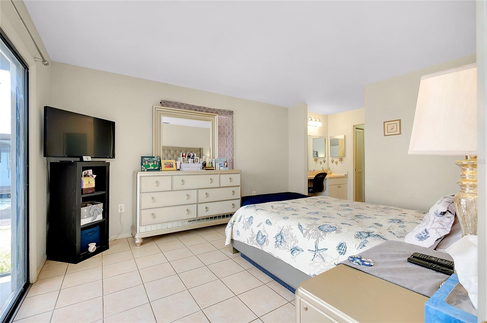 144 ROTONDA CIR, ROTONDA WEST, FL, 33947