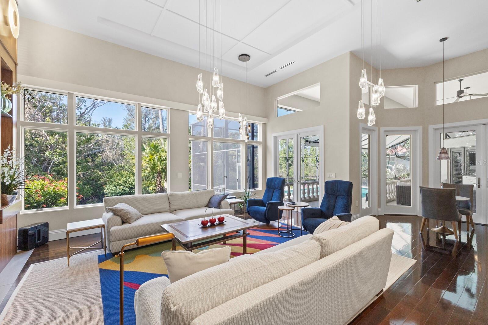 3302 SABAL COVE LN, LONGBOAT KEY, FL, 34228