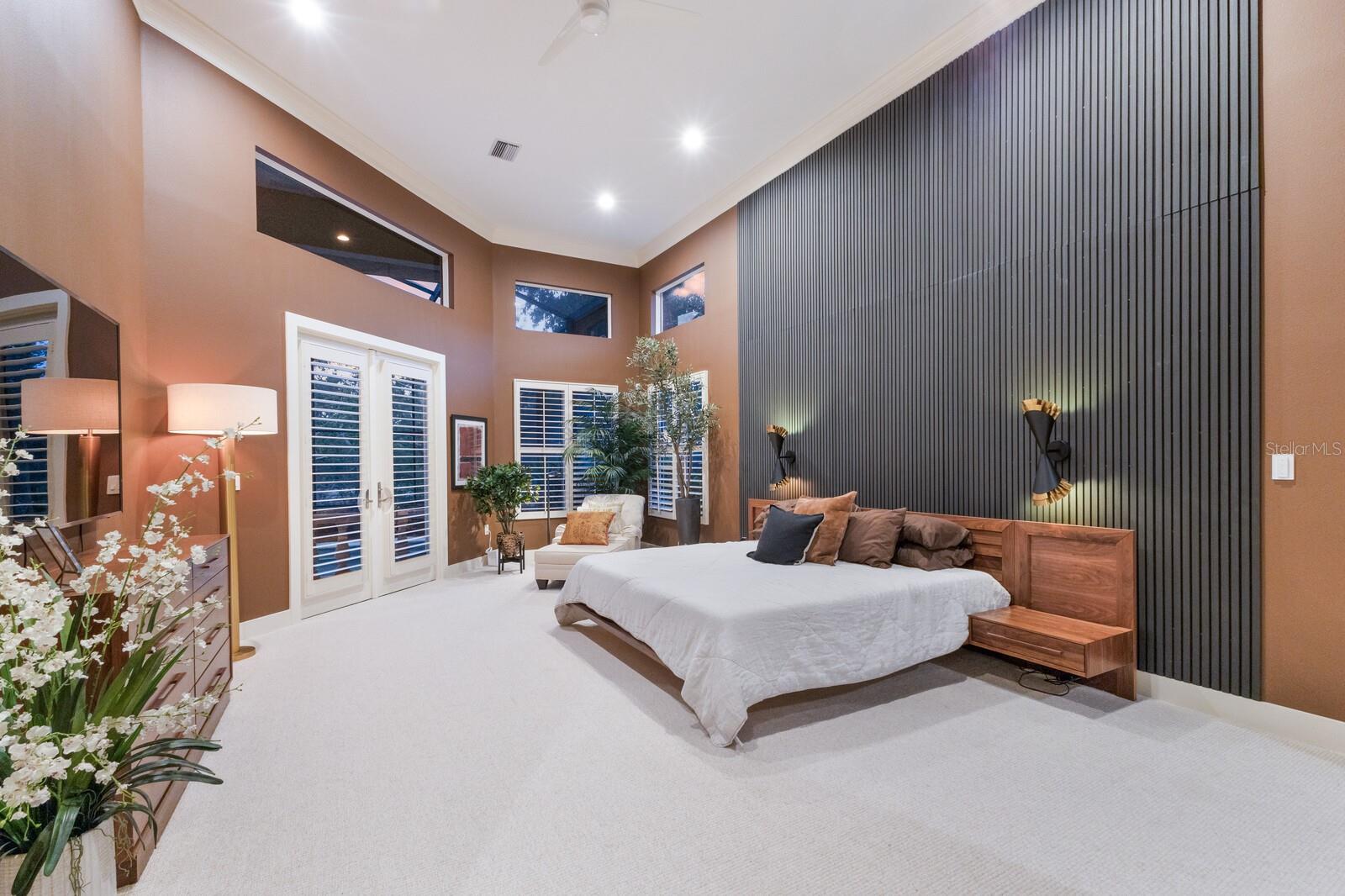 3302 SABAL COVE LN, LONGBOAT KEY, FL, 34228