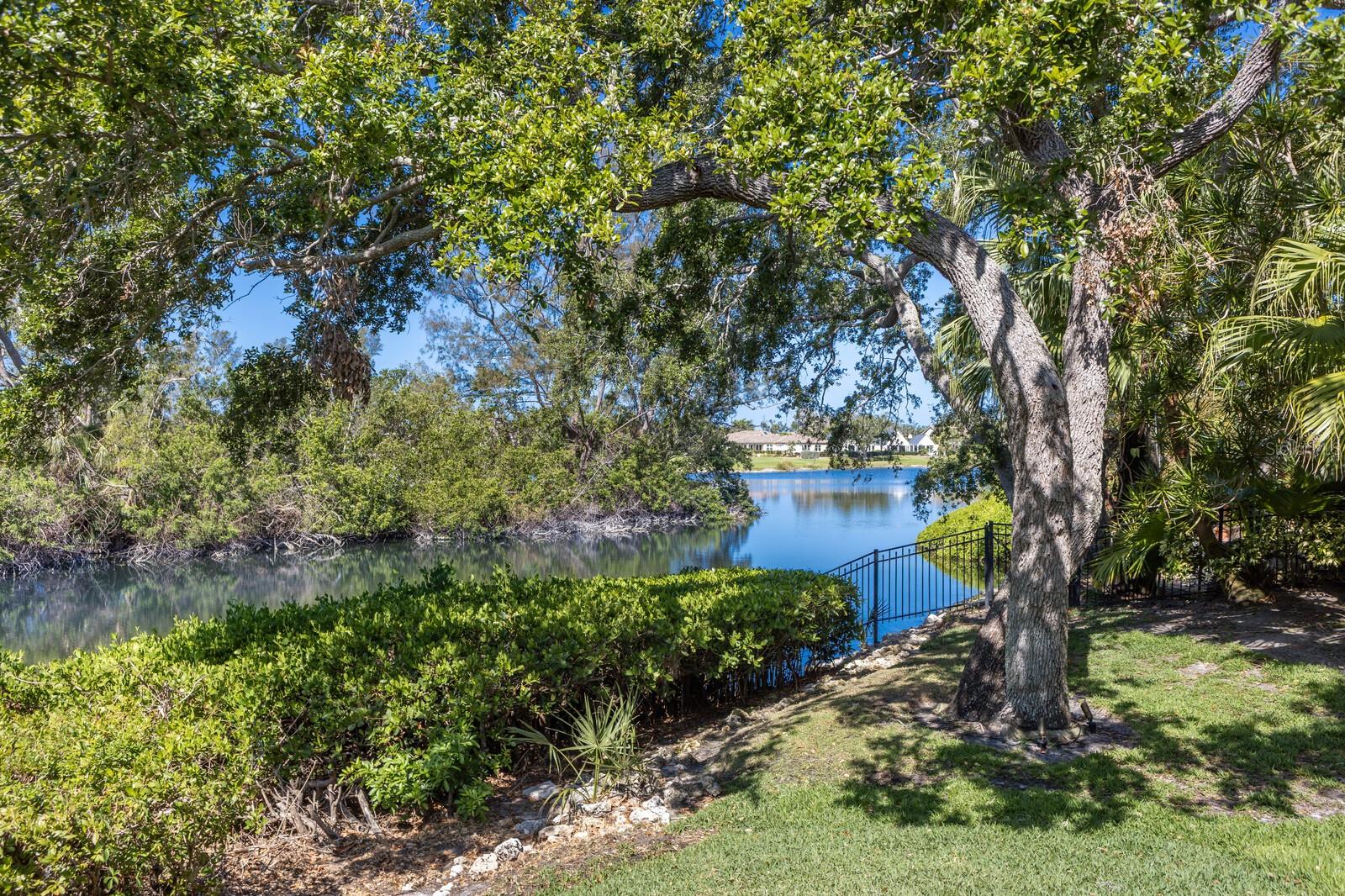 3302 SABAL COVE LN, LONGBOAT KEY, FL, 34228