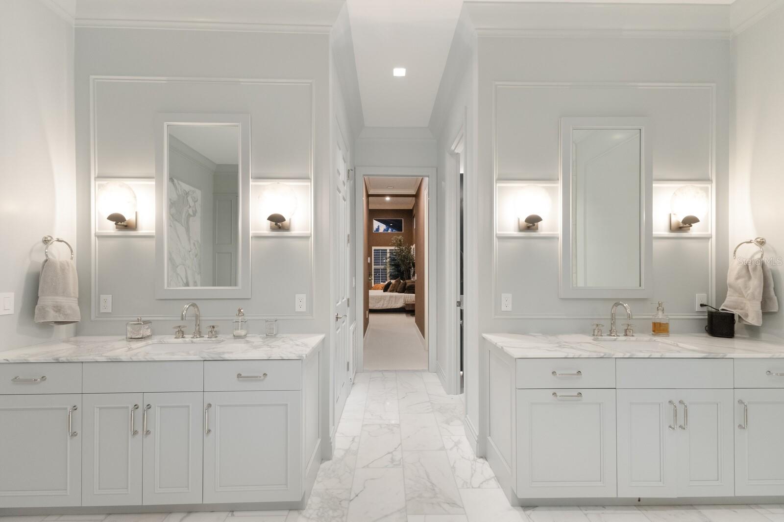 3302 SABAL COVE LN, LONGBOAT KEY, FL, 34228