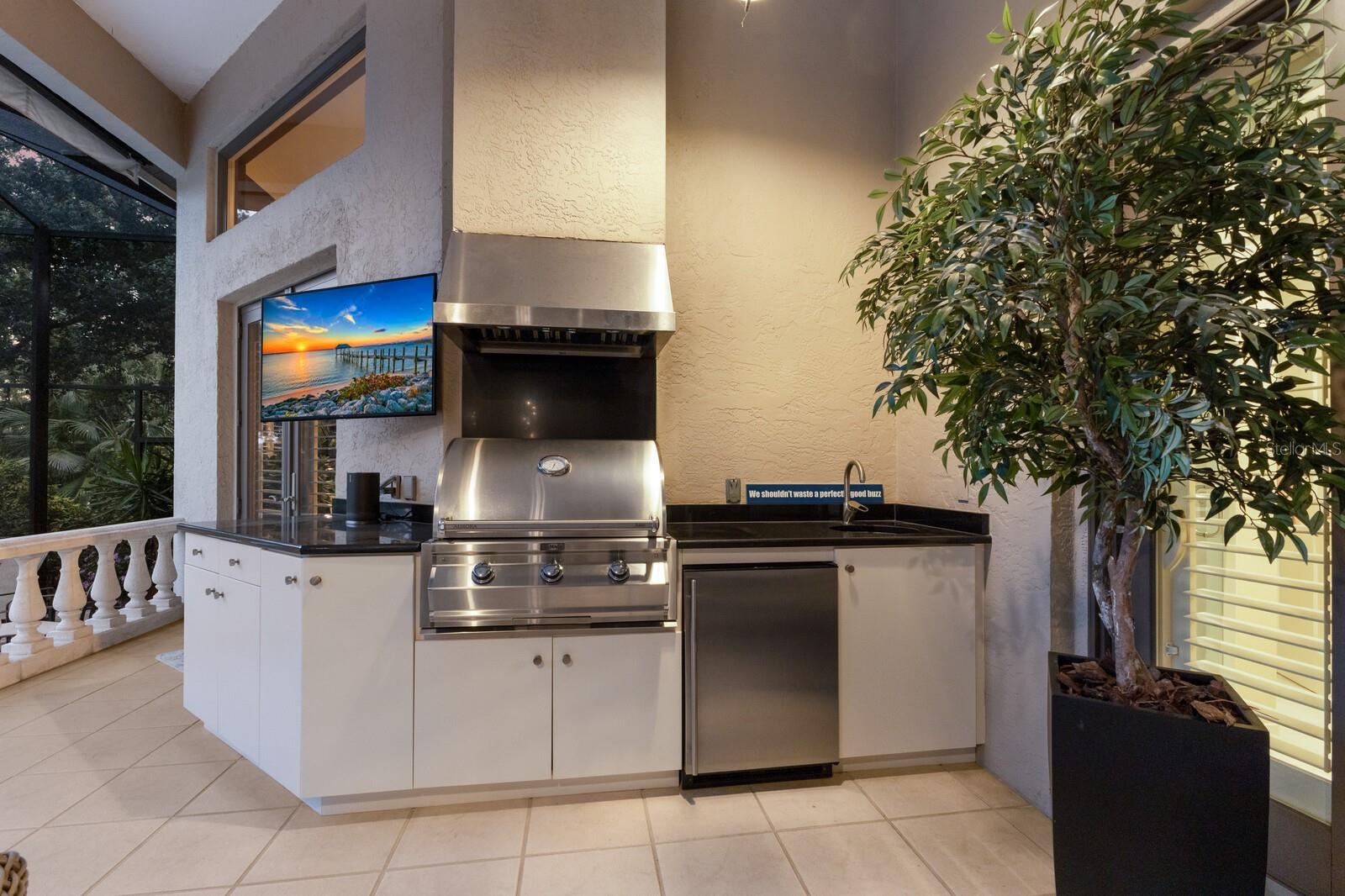 3302 SABAL COVE LN, LONGBOAT KEY, FL, 34228