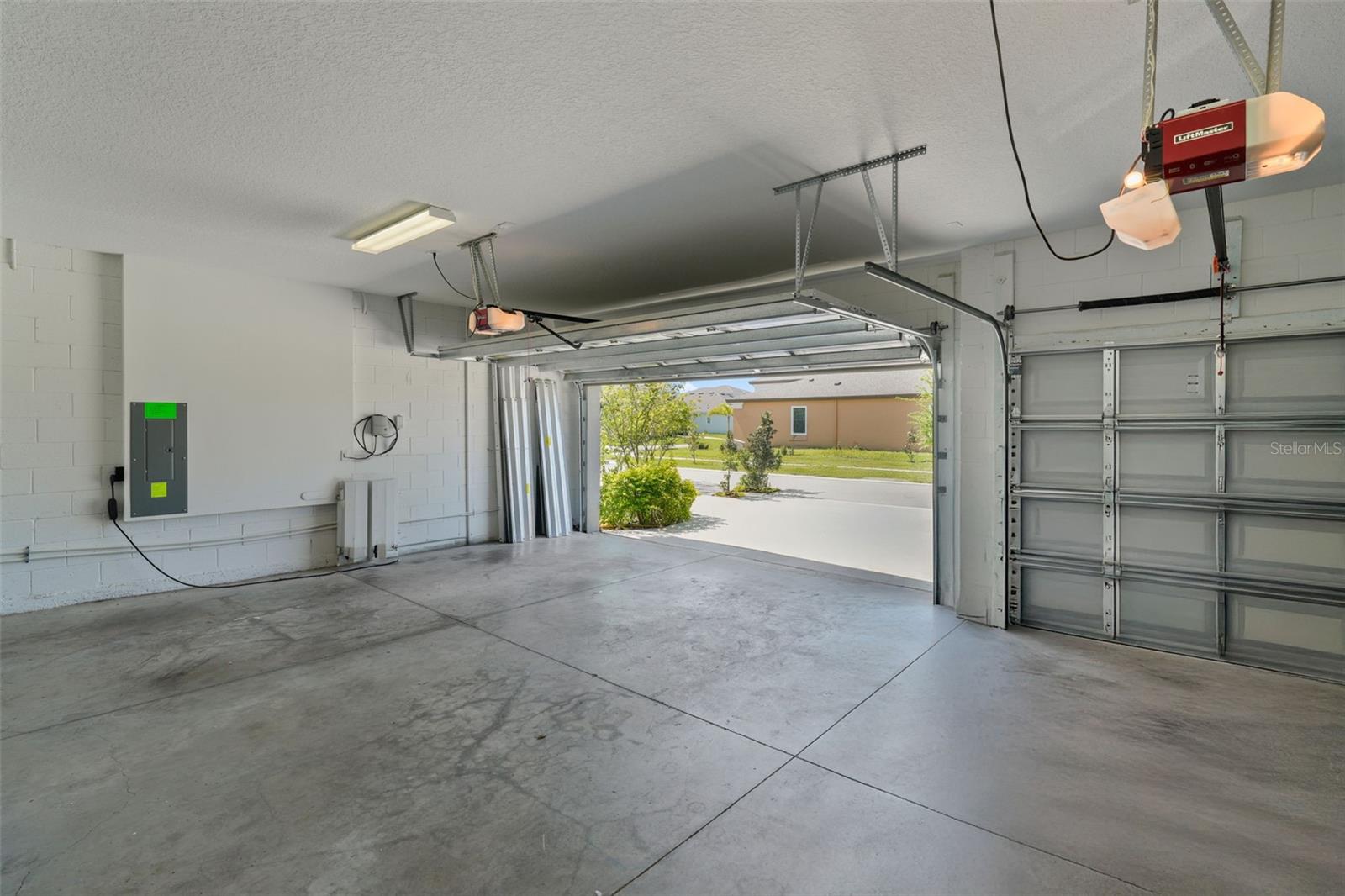 5503 MADRIGAL WAY, APOLLO BEACH, FL, 33572