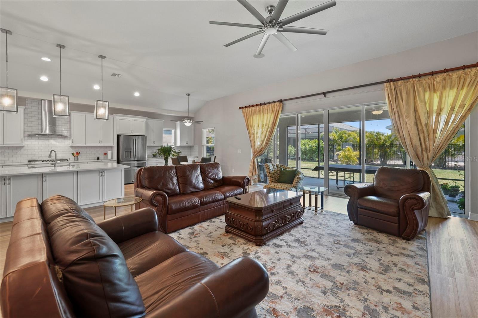 5503 MADRIGAL WAY, APOLLO BEACH, FL, 33572