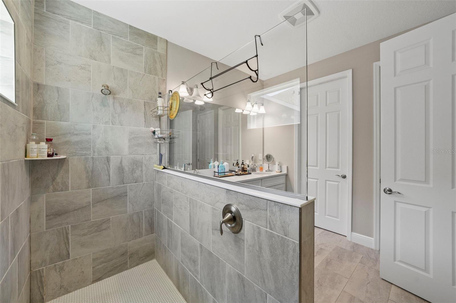 5503 MADRIGAL WAY, APOLLO BEACH, FL, 33572