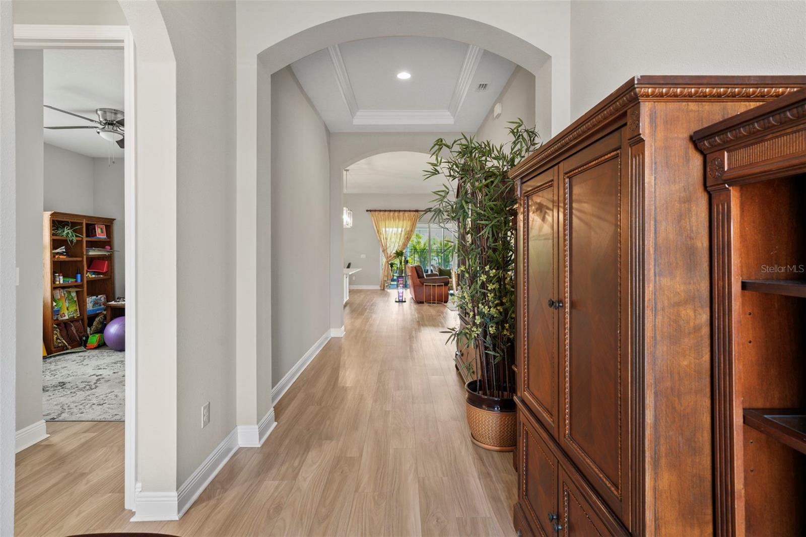 5503 MADRIGAL WAY, APOLLO BEACH, FL, 33572